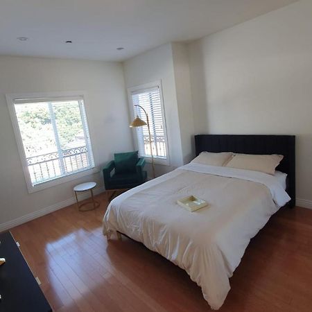 3 Bedroom Hollywood Gem Лос-Анджелес Екстер'єр фото