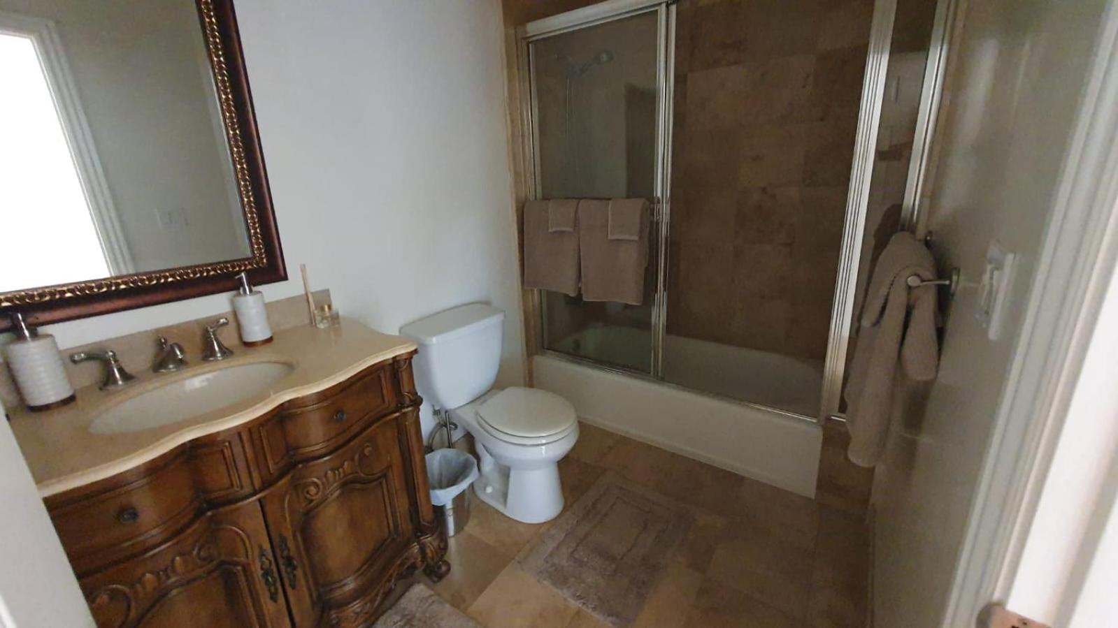 3 Bedroom Hollywood Gem Лос-Анджелес Екстер'єр фото